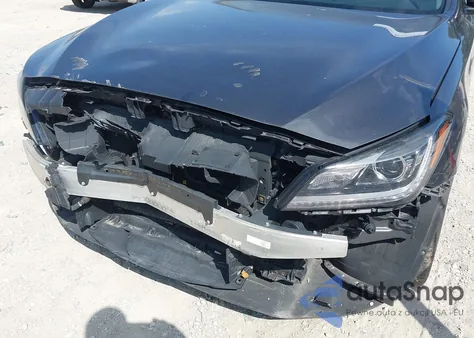 2018 Genesis G80 3.8 from USA, damaged, VIN KMHGN4JEXJU223637